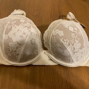 NWT Cacique Lace Plunge Bra 42B